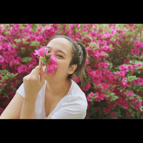 Rigel Ciubal - Poshmark Profile Picture of Rigel Ciubal (@rciubalcloset) on Poshmark