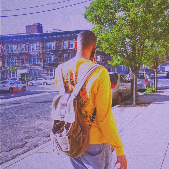 Profile Picture of Christian Wallace (@chrisvibes) on Poshmark