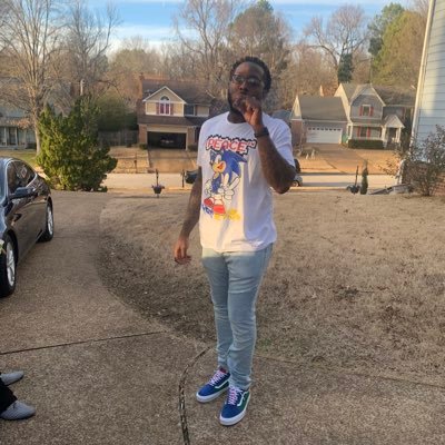 Profile Picture of Mark Lesure (@marklesure92) on Twitter