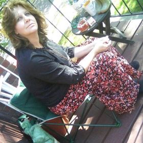 Profile Picture of Sue Wilhelm (@suebee63) on Pinterest