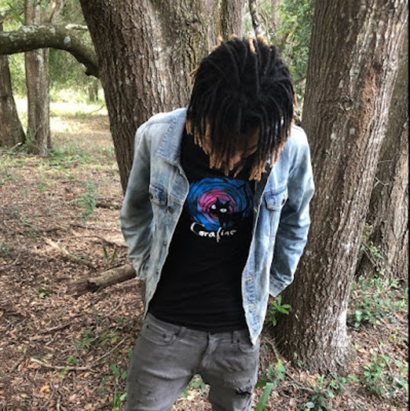 Profile Picture of Pan Fenrir (@panfenrir) on Poshmark