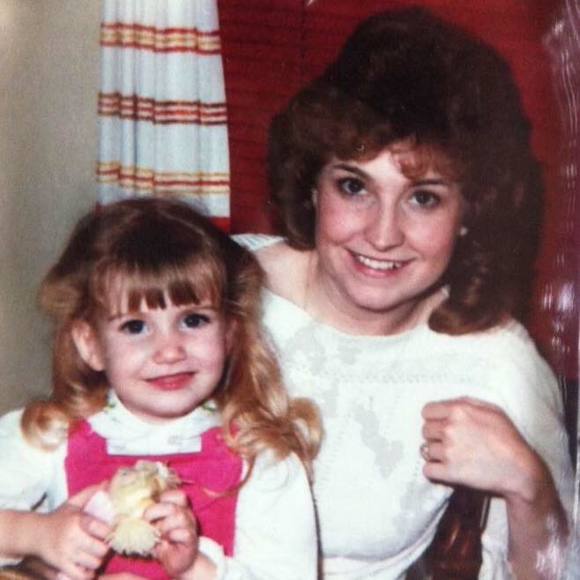 Profile Picture of Bethani Smeaton (@beth6241) on Poshmark