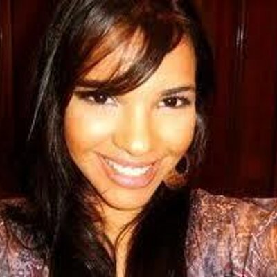 Profile Picture of Lara Falcon (@falcon_lara) on Twitter
