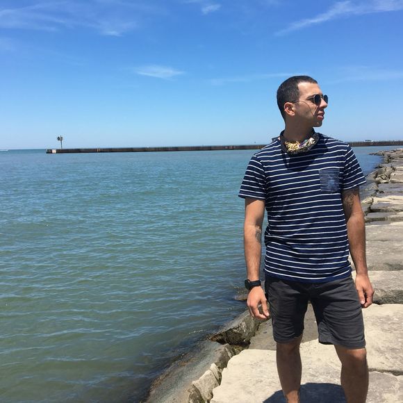 Profile Picture of Manny Rodriguez (@mannyrodrigu) on Poshmark