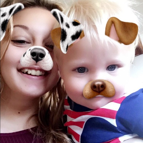 Profile Picture of Chloe Rush (@chloe_mariah) on Poshmark