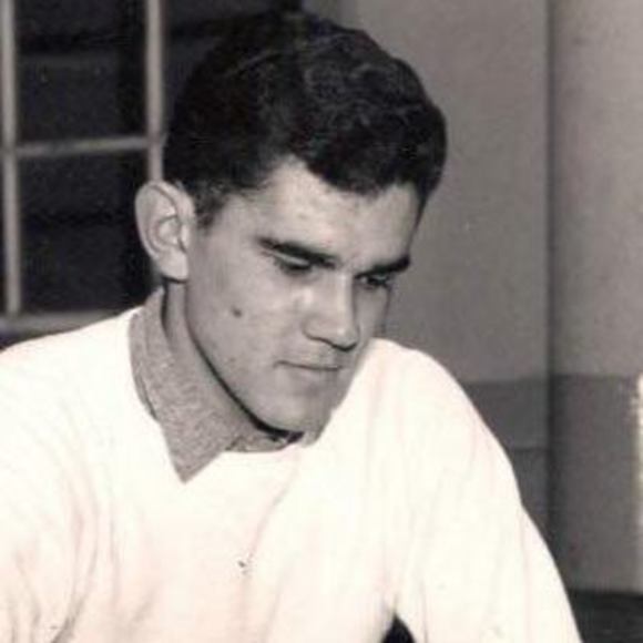 Profile Picture of Fernando Plata (@fernandoplat329) on Poshmark