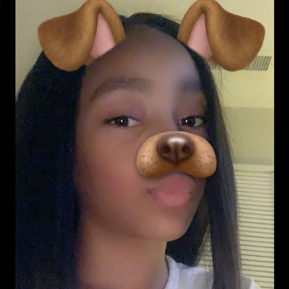 Profile Picture of Aaliyah Thompson (@bruh_its_li) on Poshmark