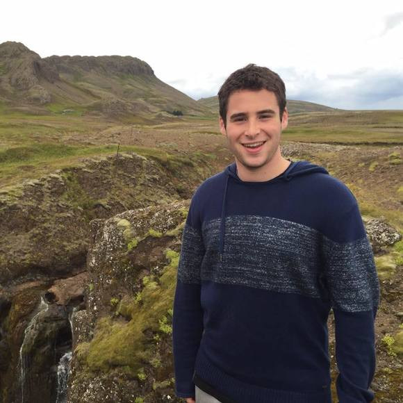 Profile Picture of Alex Kent (@alexkent1234) on Poshmark