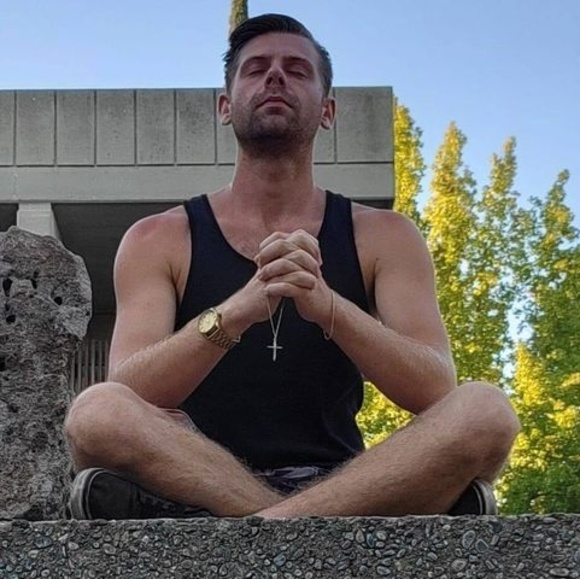 Profile Picture of Garrett Wilson (@gdubmusic209) on Poshmark