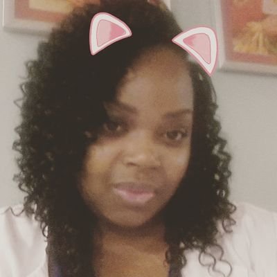 Profile Picture of April Bradshaw (@aprilbradshaw71) on Twitter