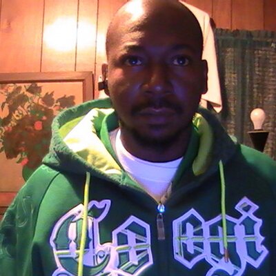 Profile Picture of Ernest Logan (@Cougar350) on Twitter