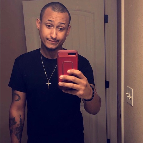 Profile Picture of Shaun Mack (@macks2014) on Poshmark