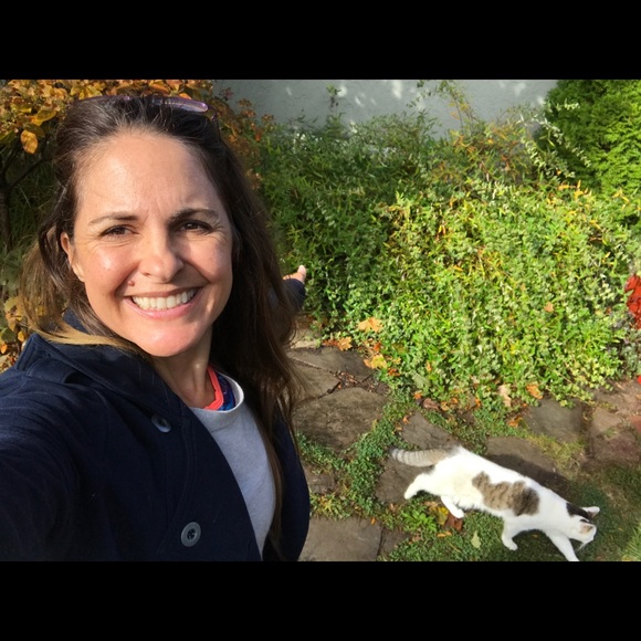 Profile Picture of Diane Chesla (@dchesla) on Poshmark