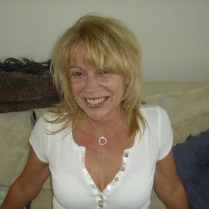 Profile Picture of Roxanne Hoffmann (@roxxannne) on Myspace
