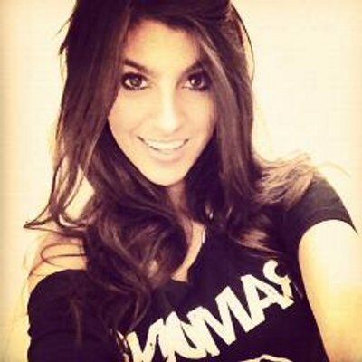 Profile Picture of Anna Julia Mazzoni (@mazz_anna) on Twitter