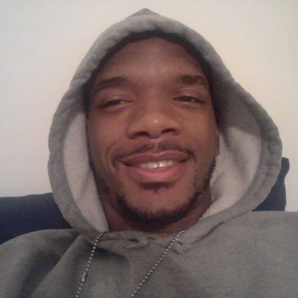 Profile Picture of Ronald Mitchell (@ronmitch88) on Poshmark