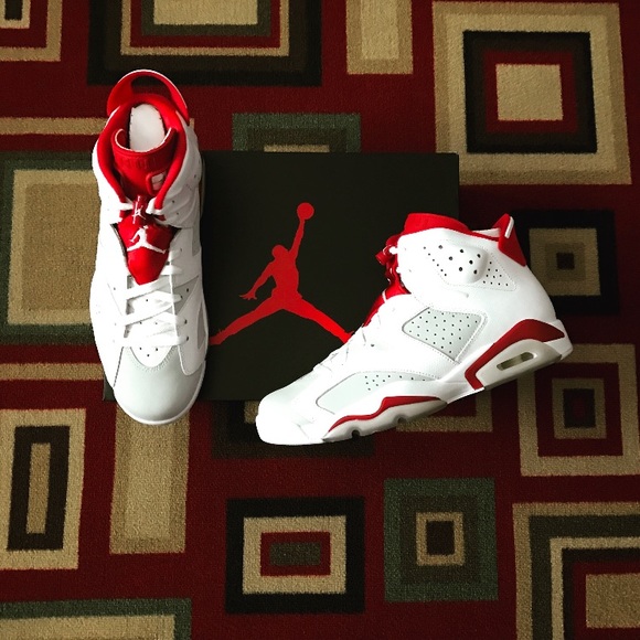 Cameron Tooker - Poshmark Profile Picture of Cameron Tooker (@treedy12) on Poshmark