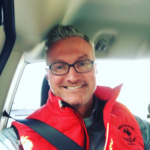 Profile Picture of Brian Newman (@bnewman01) on Poshmark