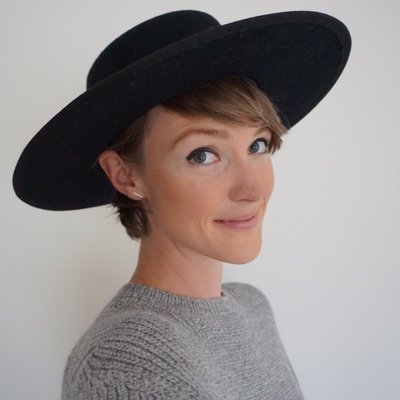 Profile Picture of Kate Arnell (@Kate_Arnell) on Twitter
