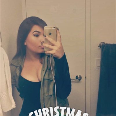 Profile Picture of Caroline Hidalgo (@carolinehidalgg) on Twitter