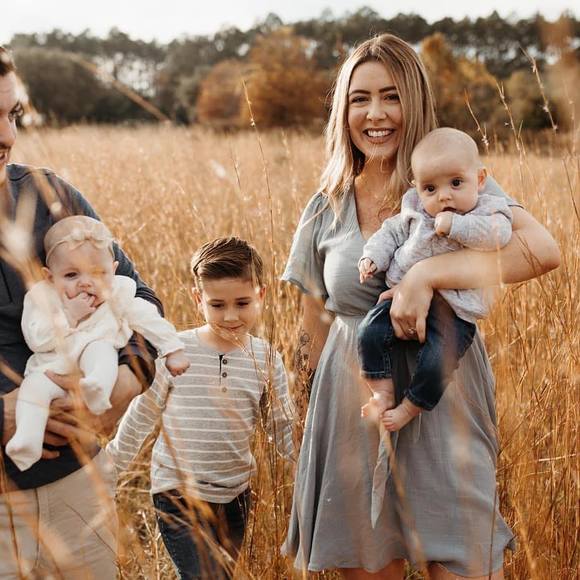 Shelby Eminisor - Poshmark Profile Picture of Shelby Eminisor (@shelbyeminisor) on Poshmark