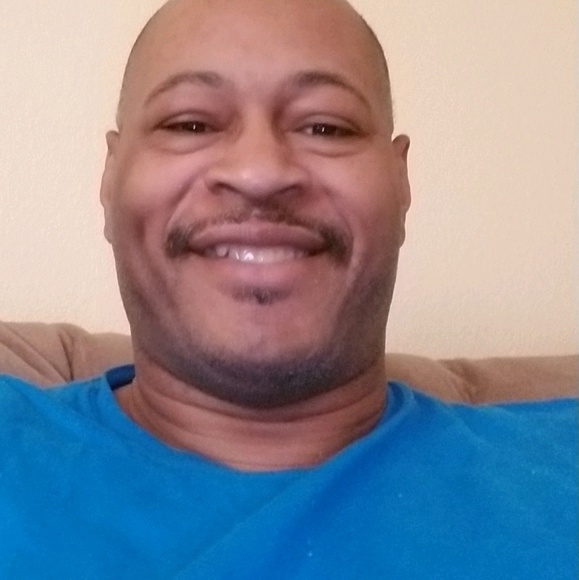 Profile Picture of Carl Williams (@soupbone1969) on Poshmark