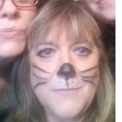 Profile Picture of Donna Collins (@Donnacollins75) on Twitter