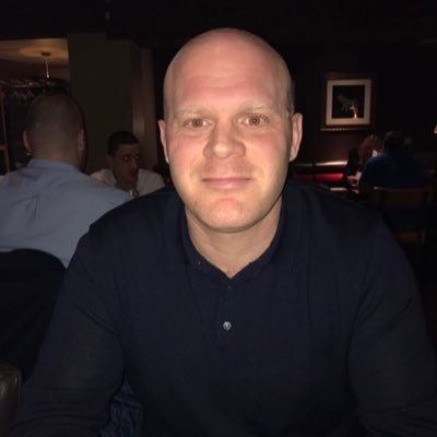 Profile Picture of Philip James Linley (@phillinleychef) on Twitter