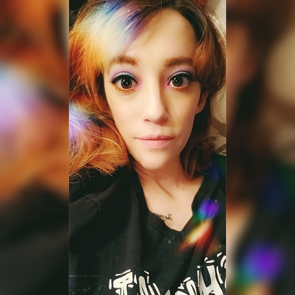 Profile Picture of Brittany Dochstader (@brittanyjay92) on Poshmark