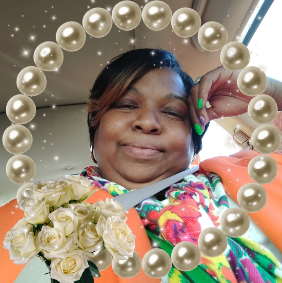 Profile Picture of Octavia Stewart (@octavia1131) on Poshmark