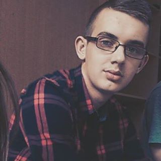 Profile Picture of Łukasz Ludwikowski (@&) on Facebook