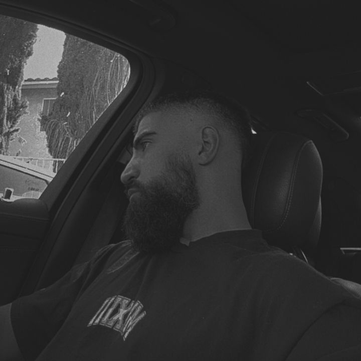 Profile Picture of   06bb05412e803a8bff3d5ea4b8d... (@evinsarkisyan) on Tiktok