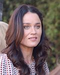 Profile Picture of Robin Tunneyon Wikipedia