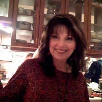 Profile Picture of Carolyn Schrader (@CarolynCPC) on Twitter