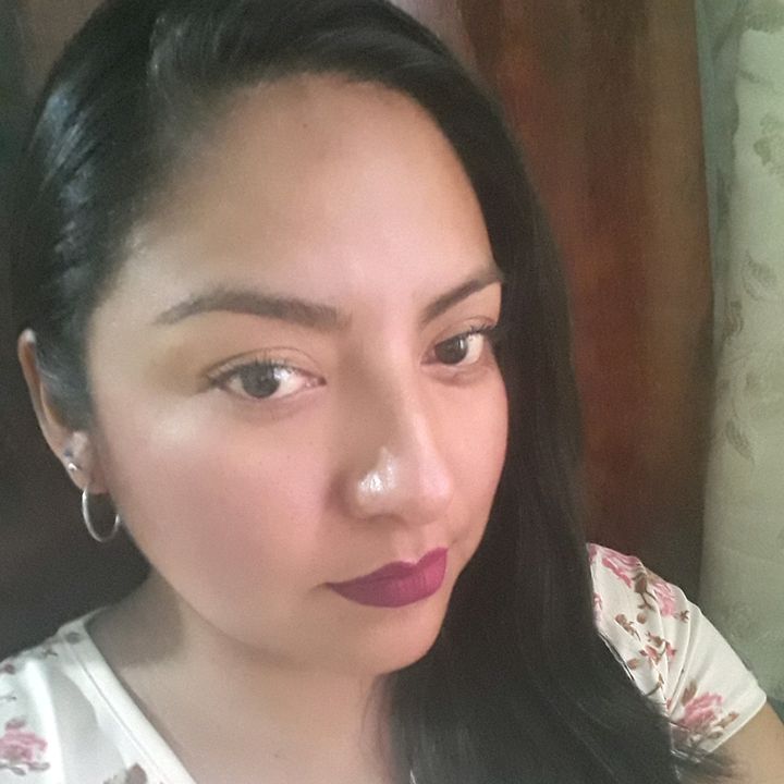 Profile Picture of Gloria Simon (@@gloriasimon6) on Tiktok