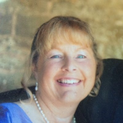 Profile Picture of Helen Ruby (@HelenRuby3) on Twitter