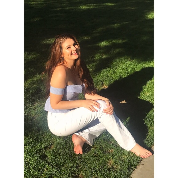 Profile Picture of Jessica Nemchek (@jessnem6) on Poshmark