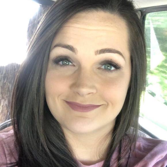 Profile Picture of Katie Walters (@katie_2010) on Poshmark