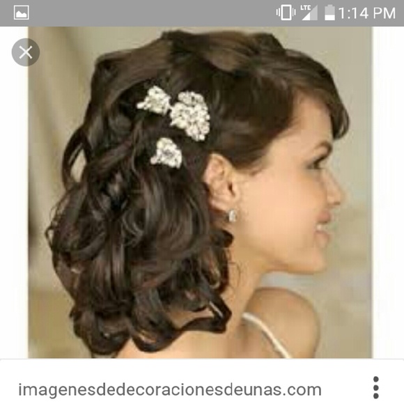 Profile Picture of Gloria Cantoriano (@gloriacn) on Poshmark