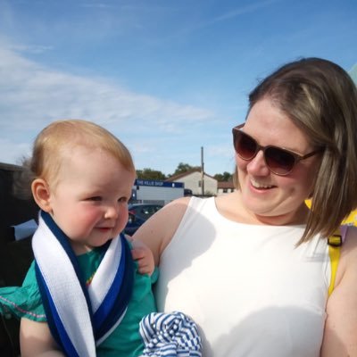 Profile Picture of Yvonne Quinn (@YvonneMorris12) on Twitter