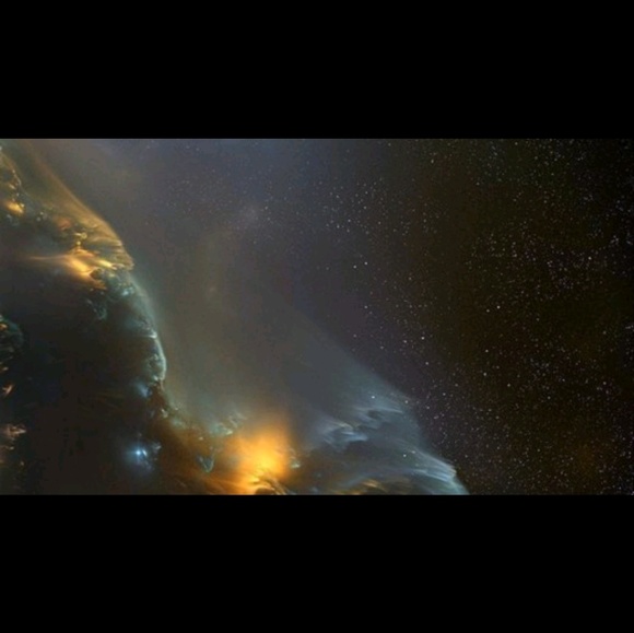 Profile Picture of Julia Black (@julia_black) on Poshmark