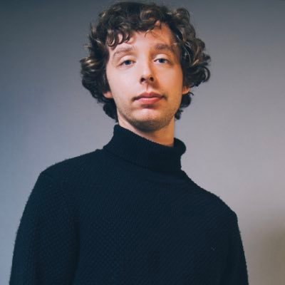 Profile Picture of Theo Walentiny (@TheoWalentiny) on Twitter