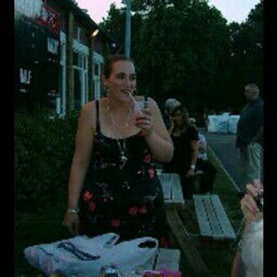 Profile Picture of Paula Ruzic (@penfold1980) on Twitter