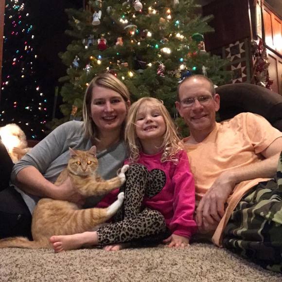 Profile Picture of Stephanie Schlimgen (@sragle2) on Poshmark