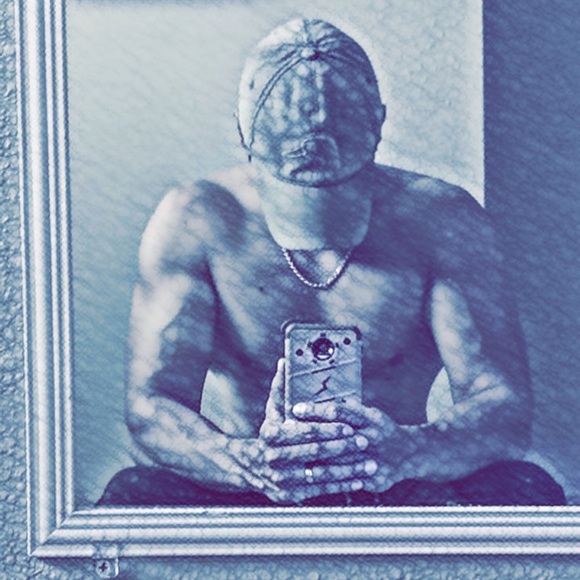 Profile Picture of Romo0.sc👻 Romo (@jr_romo) on Poshmark