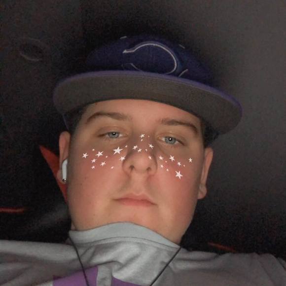 Profile Picture of Alexander Conniff (@a_conniff) on Poshmark