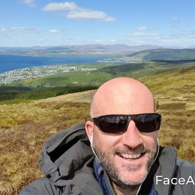 Profile Picture of Tom Morton (@CommunicareCEO) on Twitter