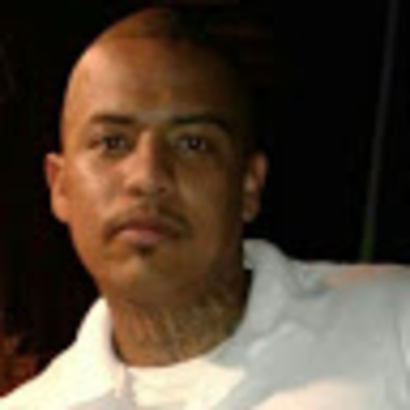 Profile Picture of Mario Ortiz (@marioortiz8998) on Poshmark