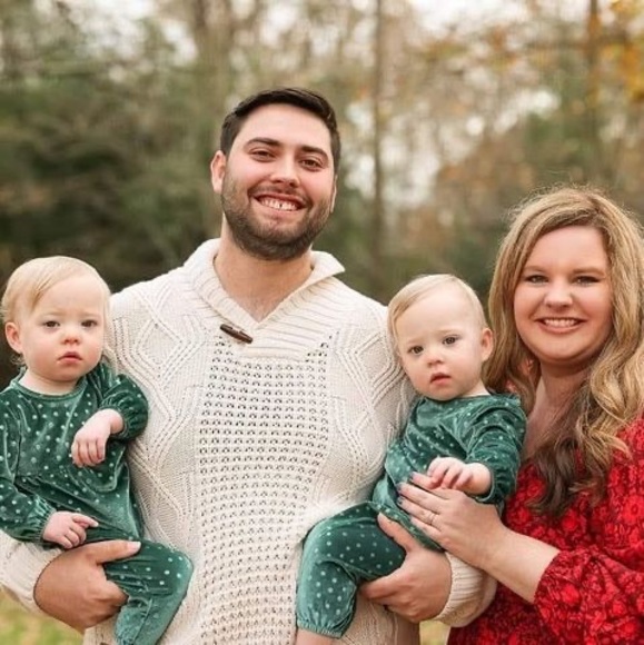 Profile Picture of Jacob Gossett (@jacobgossett985) on Poshmark