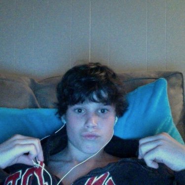 Profile Picture of Tom Kalin (@TomKalin98) on Twitter